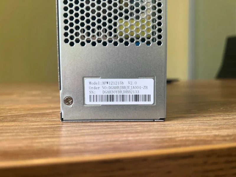 Оригінал! NEW Блоки живлення BITMAIN APW12 12-15v для S19, T19, L7 — фото 3
