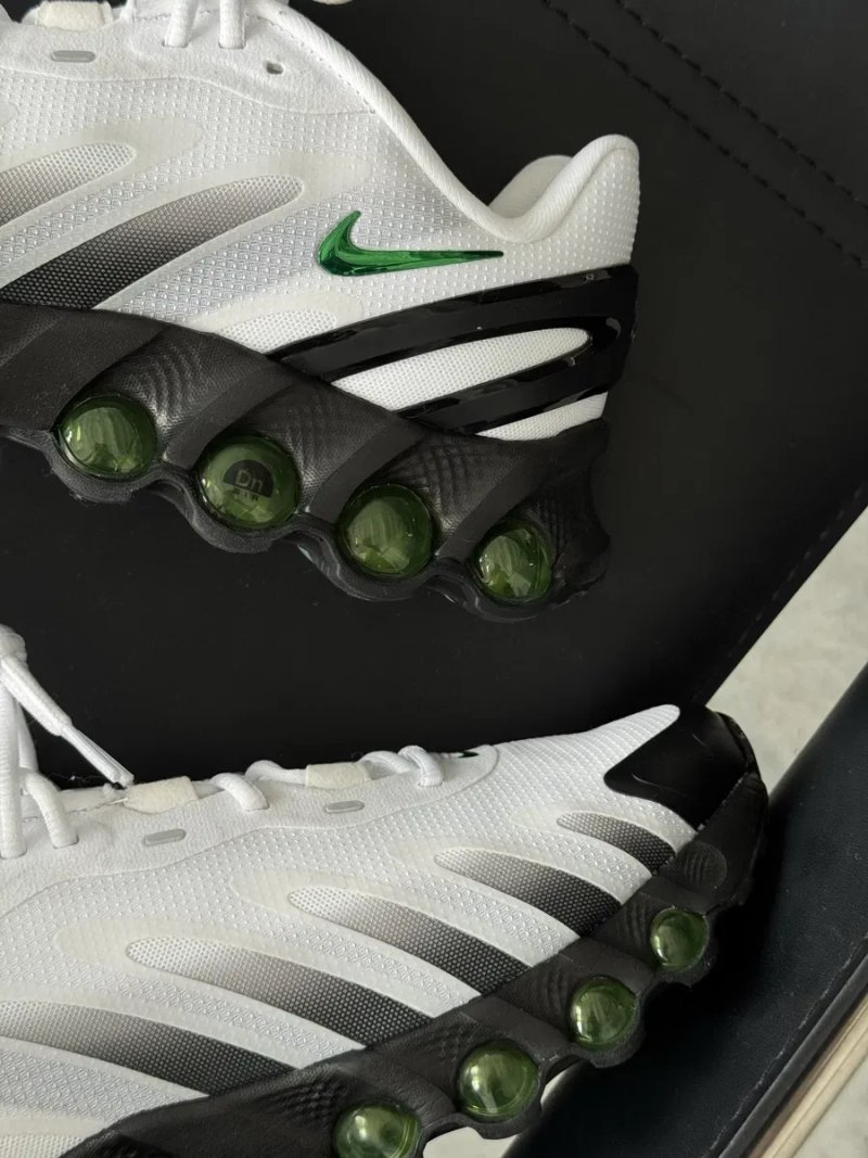 Оригинал Nike Air Max DN 8 (FQ7860 104) найк дн 8 летние аир макс тн — фото 3
