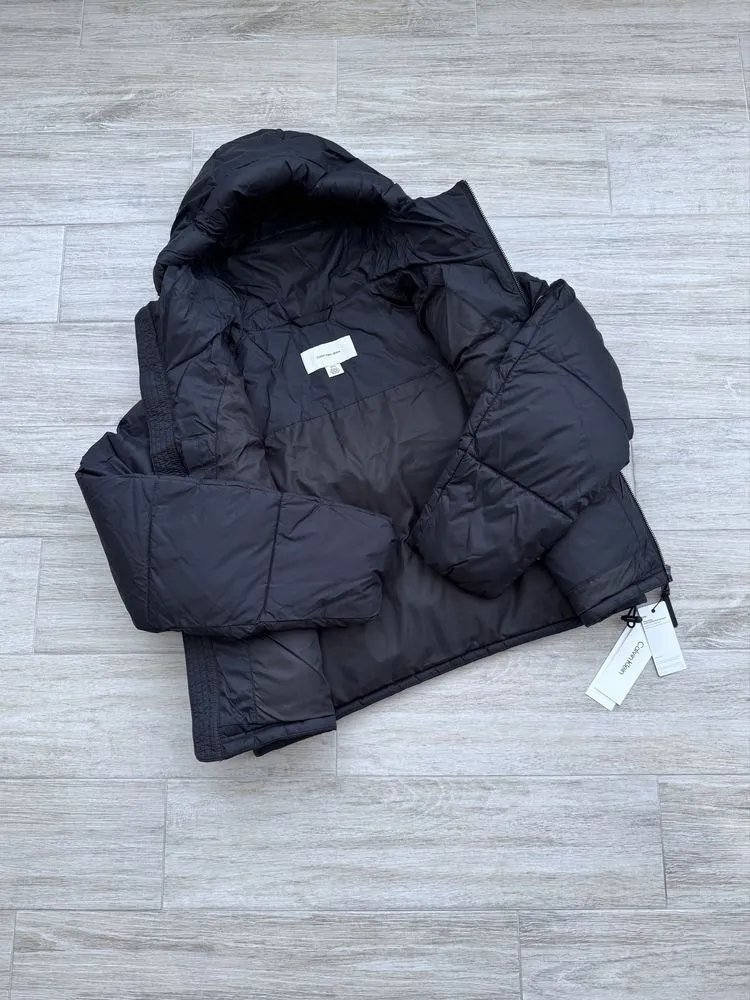 Оригінал! сша! Жіноча зимова куртка Calvin Klein Short Hooded Puffer Jacket SP47597993-40WL409 — фото 2