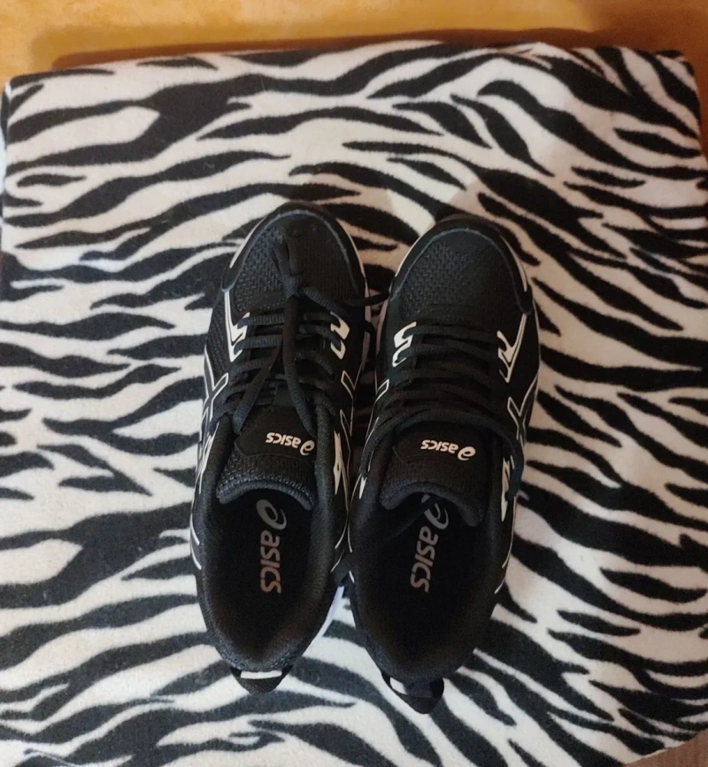 Орігінал (жіночі/чоловічі) ASICS GEL Venture 6 чорні / 38 р. (24 см) — фото 4