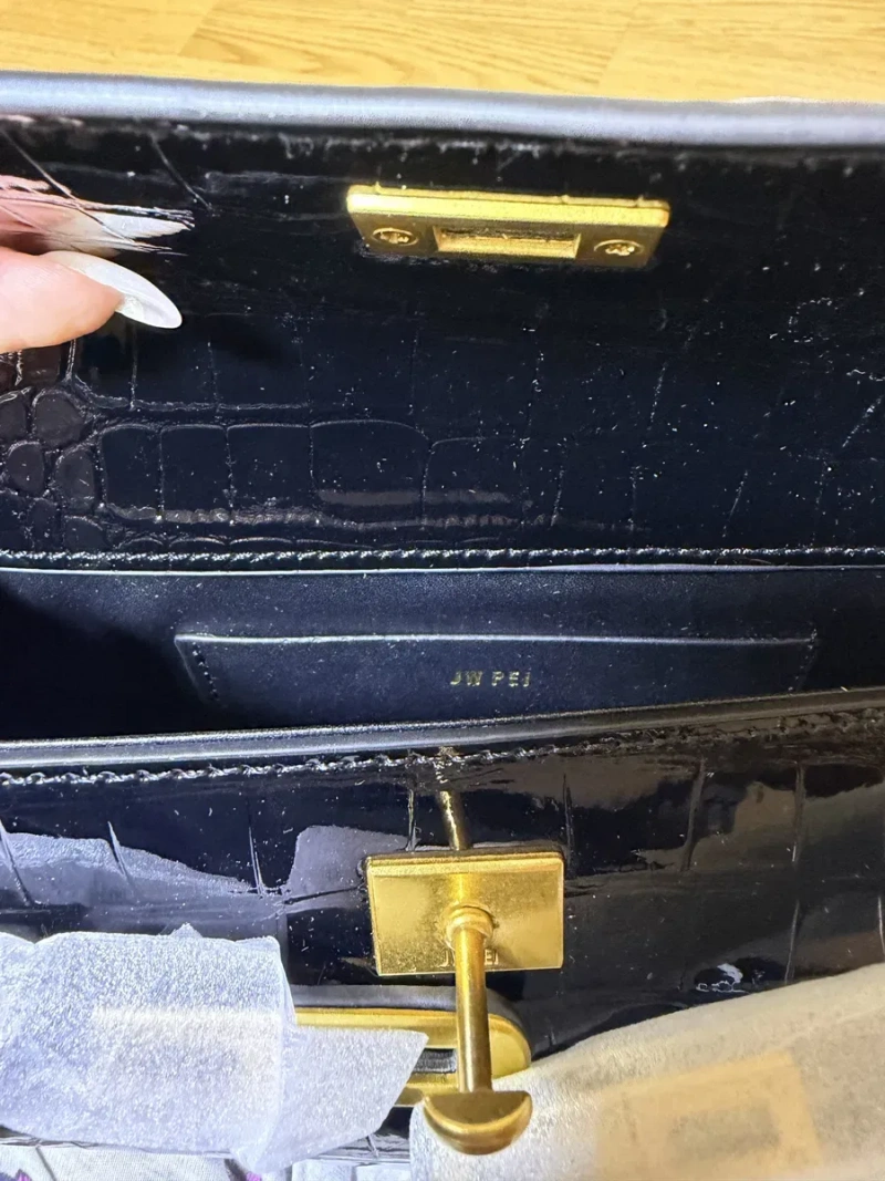 Оригінальна сумка JW PEI Noor Top Handle Bag у чорному кольорі — фото 4