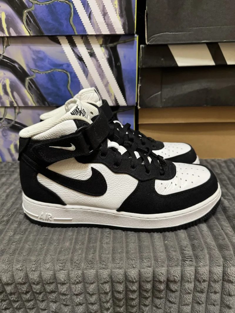 Оригінальні кросівки Nike Air Force 1 Mid 42(27см) — фото 3