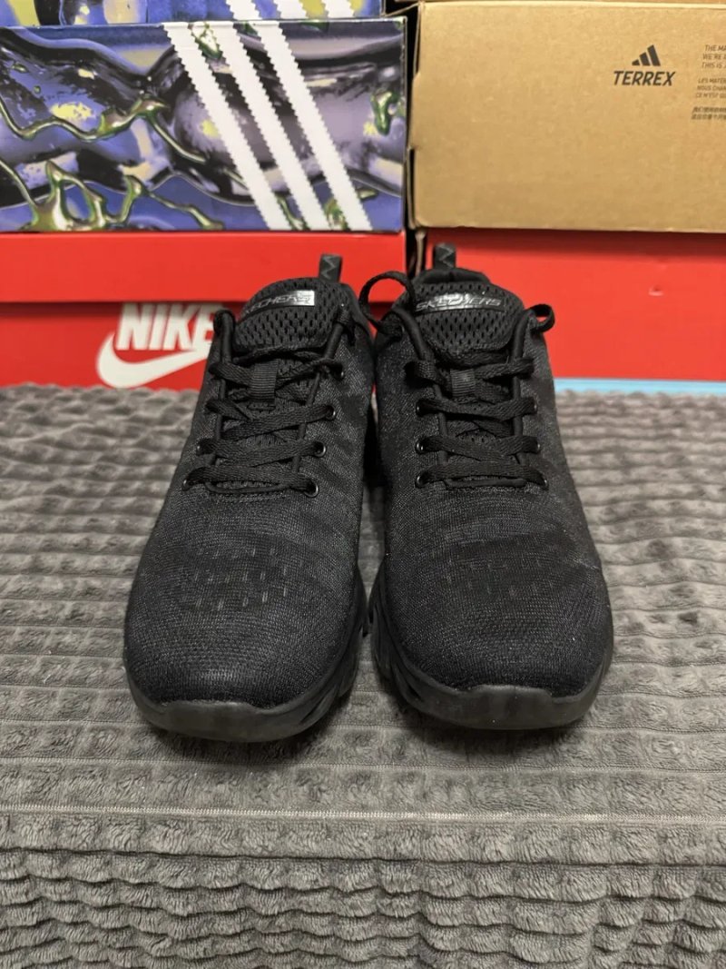 Оригінальні кросівки Skechers Glide 39,5(26см) — фото 2