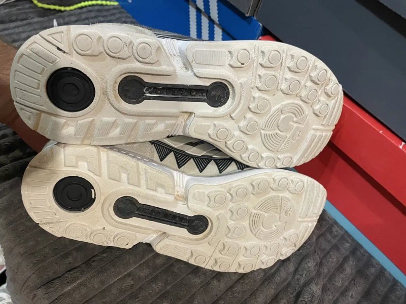 Оригінальні жіночі кросівки adidas ZX Flux 38(24см) — фото 6
