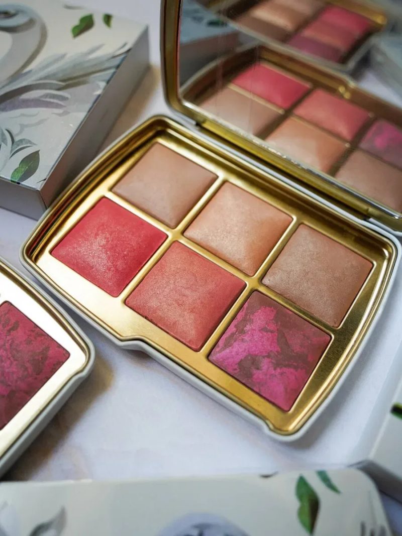 Палетка для обличчя Hourglass Ambient Lighting Edit Unlocked - Swan — фото 2