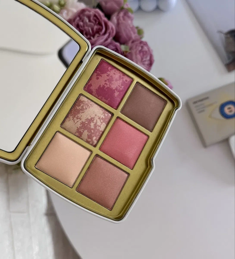 Палетка Hourglass Evil Eye Ambient Lighting Edit Unlocked — фото 3