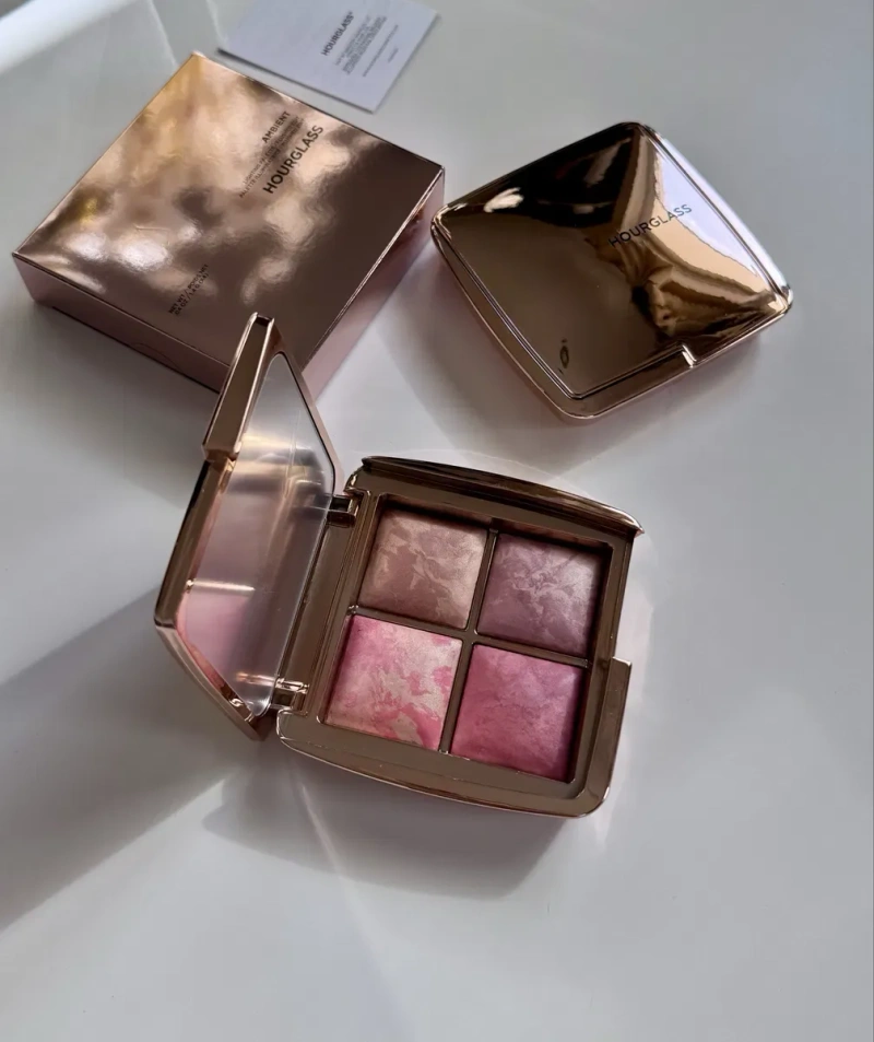 Палетка румян  Hourglass Ambient Lighting Palette — Flushed Edit — фото 8