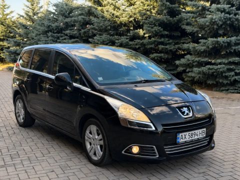 Peugeot 5008 2011 2.0 TDI AVTOMAT