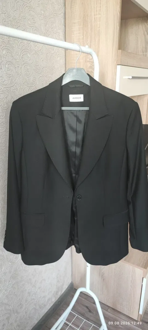 Піджак жіночій Arber чорний