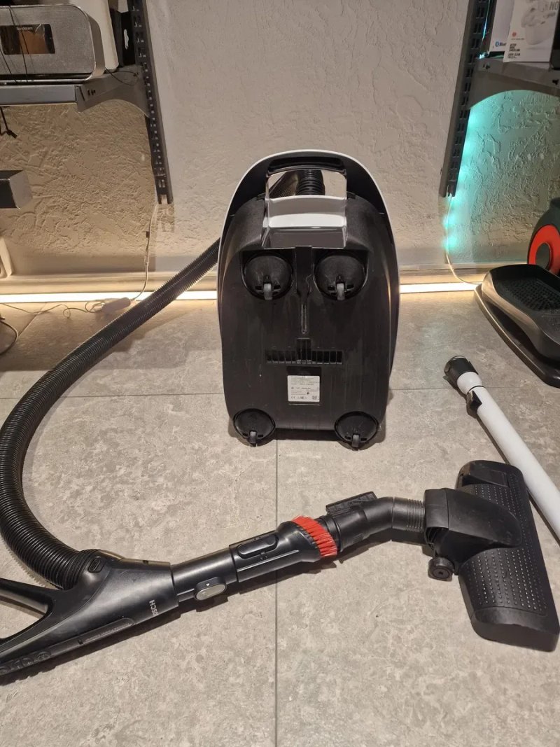 Пилосос Bosch Serie 6 ProHygienic. — фото 7
