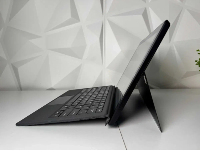 Планшет 2-в-1 Linx 12V64EDU / Atom x5-Z8330 / 4GB / 64GB / 12" Full HD Touch — фото 5