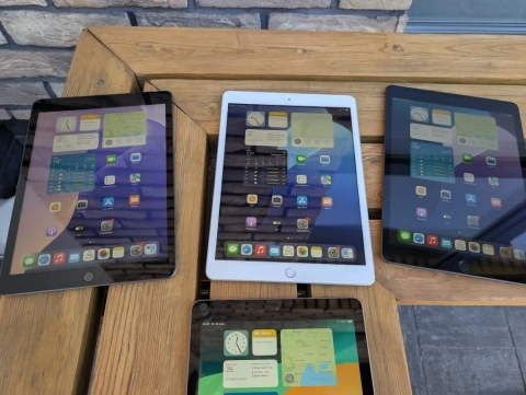 Планшет Apple A1893 , A2197,  A2198 є кількість  Перевірені з Гарантією