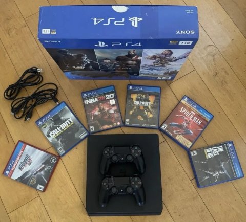 Playstation 4 slim 1 Tb /2 Геймпада!+Диски/Стан10/10+Гарантія!