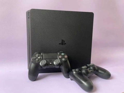 PlayStation 4 Slim 500GB / 2 джойстика / PS4 Слім 500 Гб, Гарантія