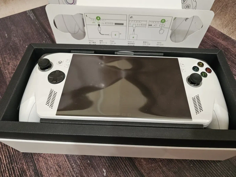 Портативна консоль ASUS ROG Xbox Ally 512 GB нова з гарантією — фото 2