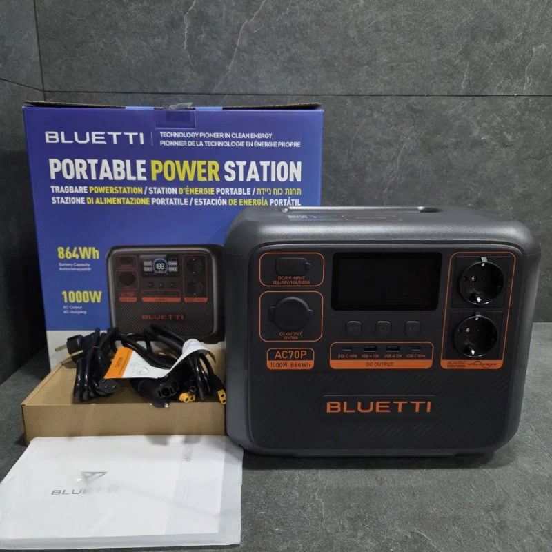 Портативна зарядна станція BLUETTI AC70P (1000W / 864Wh) — фото 2
