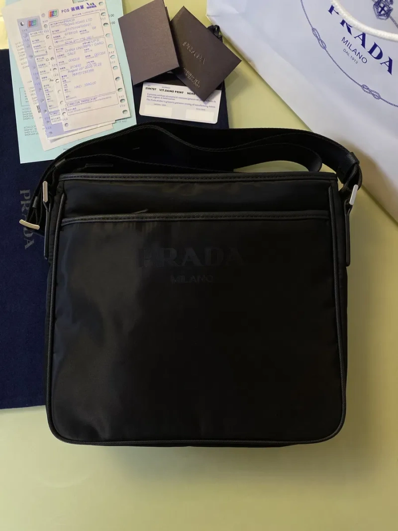 Prada Lampo Re-Nylon Messenger Bag Nero — фото 2