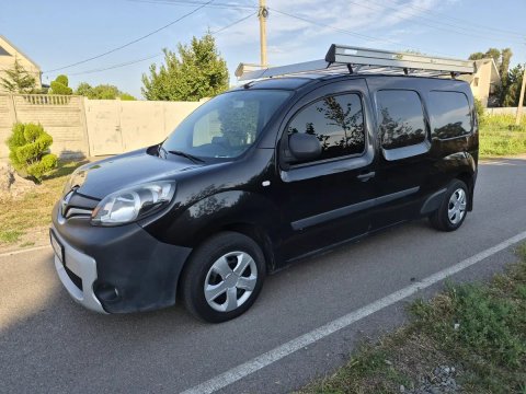 Практичний Renault Kangoo MAXI