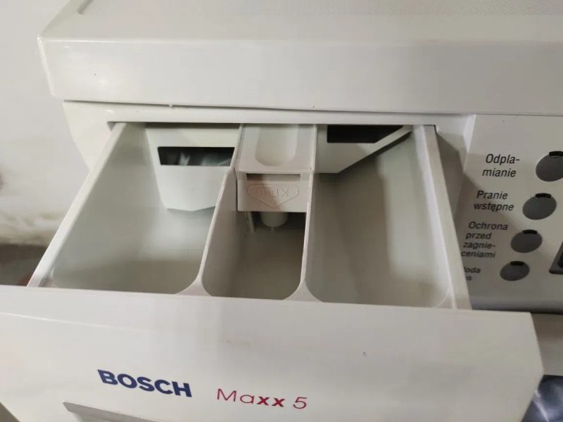 Пральна машина BOSCH Maxx5 з Європи.5 kg. 40 см вузька, Класний стан — фото 6