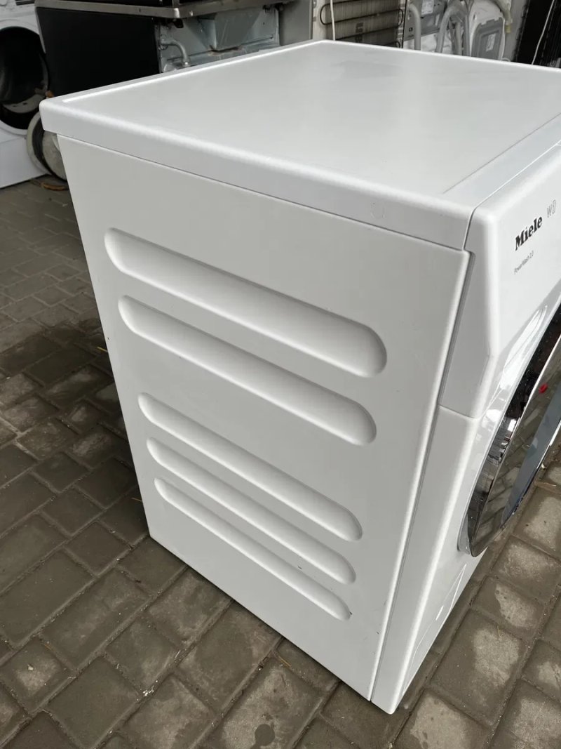 Пральна машина Miele W1 на 8 кг.стан ідеальний — фото 2