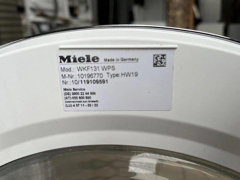 Пральна машина Miele W1 на 8 кг.стан ідеальний — фото 3
