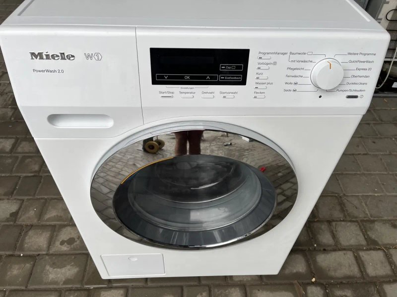 Пральна машина Miele W1 на 8 кг.стан ідеальний — фото 4