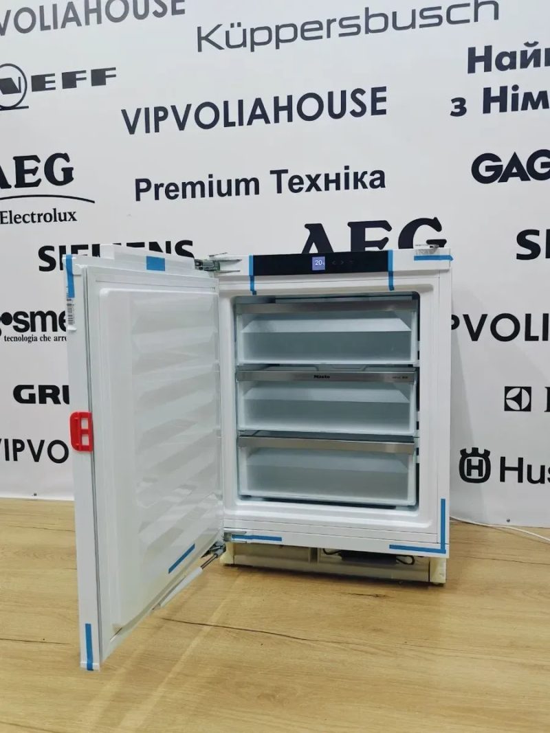 Преміальна морозильна камера VOLIA° FNUS 7040 D NoFrost. Стандарт під стільницю. Висота 82 см! Wi-Fi. Made in Germany. — фото 3