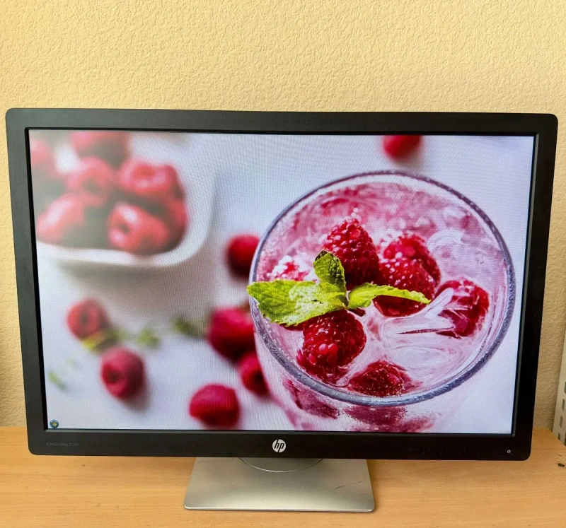 Преміум монітор HP EliteDisplay E242 24" IPS 1920x1200 — Ідеальний для офісної роботи — фото 2