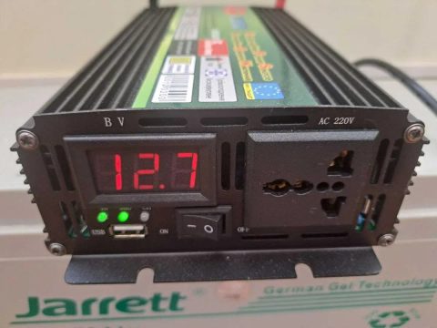 Преобразователь инвертор 3200W зарядным устройством аккумулятора