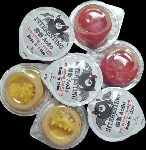 Презервативи з шипами  Condoms Контрацептиви