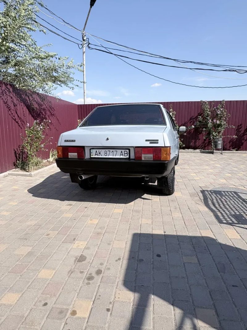 Продам авто 99 инжектор — фото 3