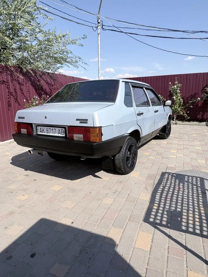 Продам авто 99 инжектор — фото 4