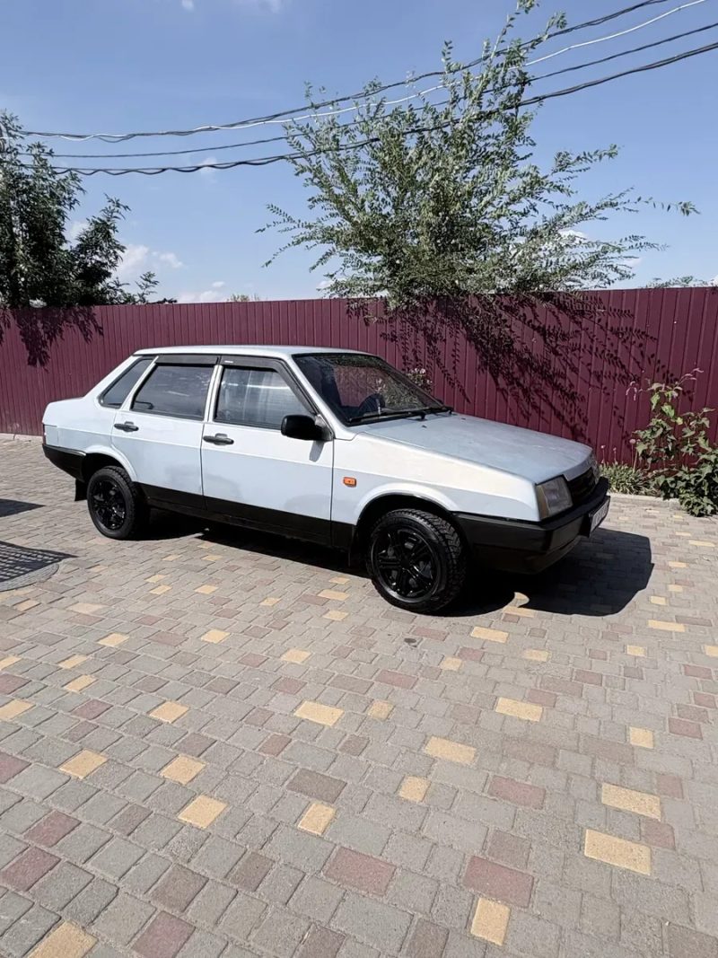 Продам авто 99 инжектор — фото 6