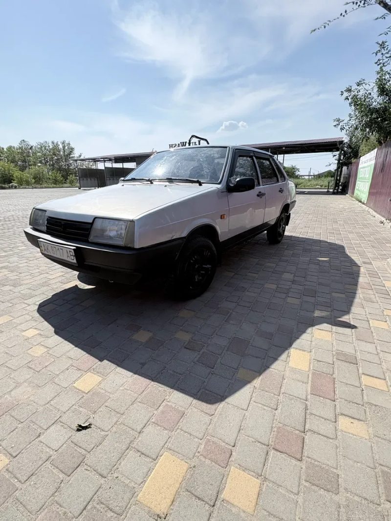 Продам авто 99 инжектор — фото 7