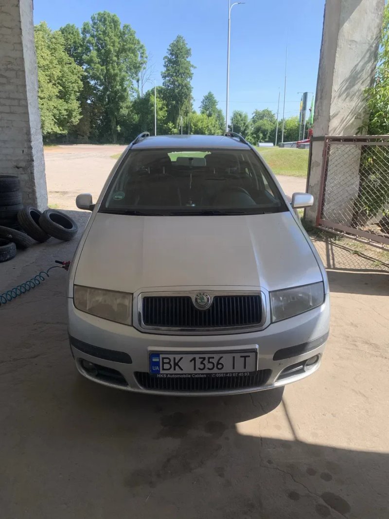 Продам авто шкода 1.4 — фото 6