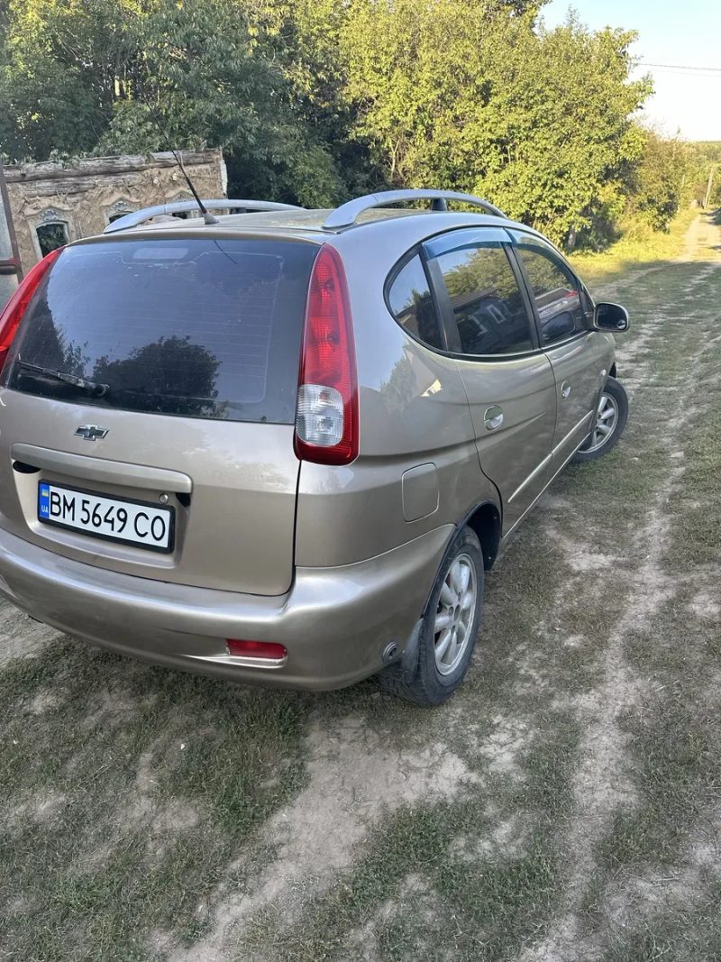 Продам автомобвль CHEVROLET Tacuma — фото 3