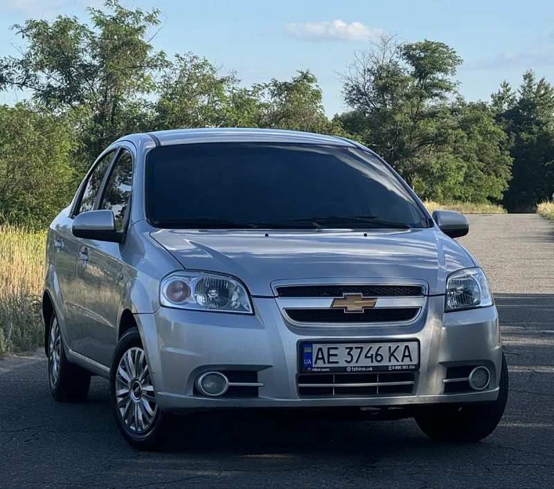 Продам Chevrolet Aveo T250 — фото 2