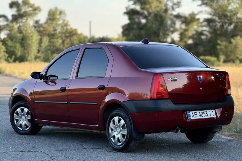 Продам Dacia Logan 2006 р. — фото 8