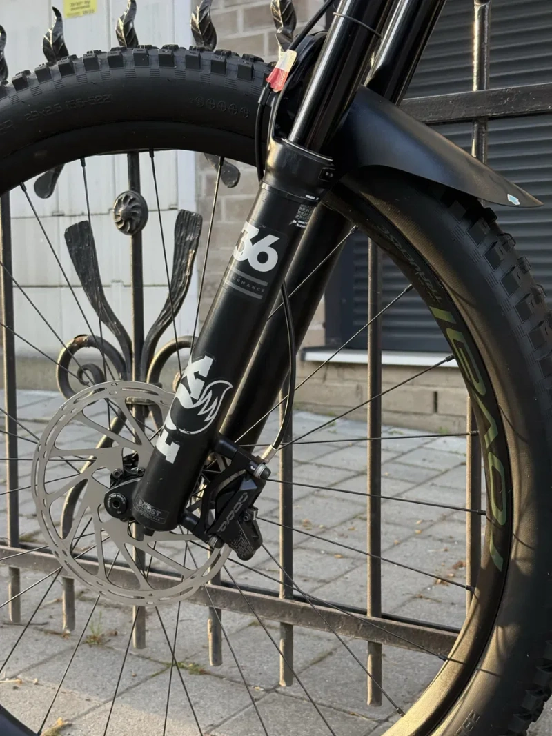 Продам двопідвісний електричний велосипед Specialized Turbo Levo, R29 — фото 6