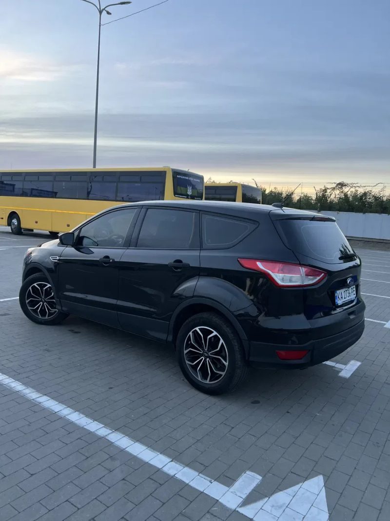 Продам  Ford Escape — фото 4