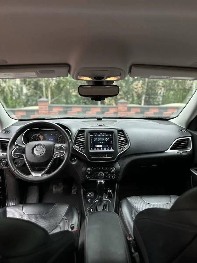 Продам Jeep Cherokee — фото 8