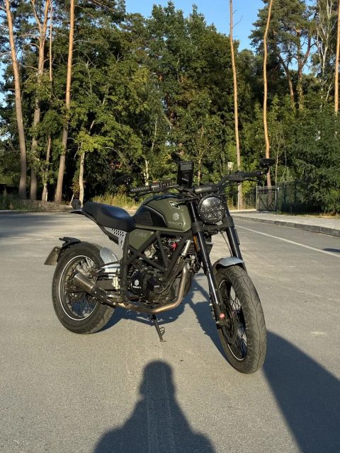 Продам мотоцикл Geon Scrambler 250 в гарному стані
