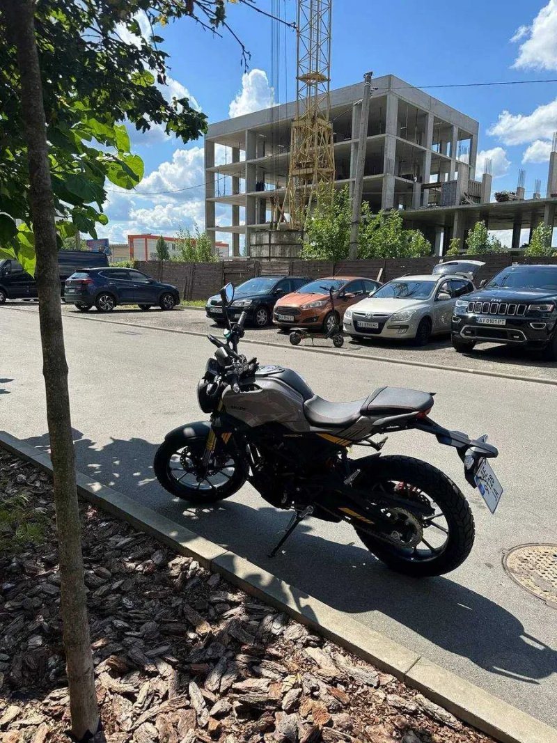 Продам Мотоцикл,мото, SPARK SP250 SC4 — фото 2