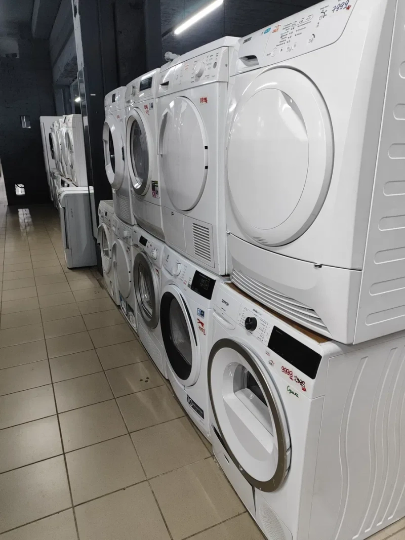 Продам пральну машину Hisense WF5S104BW/PL фронтальна завантаження 10.5 кг — фото 4