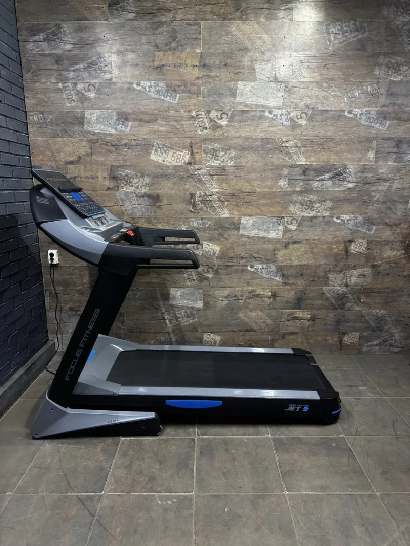 Продам/Прокат Бігова Доріжка Focus Fitness SYSTEM JET 9. 2024 рік . Доставлю — фото 3