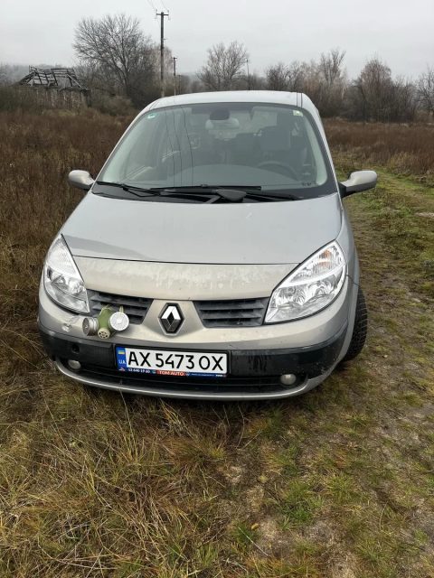 Продам Renault SCENIC 2