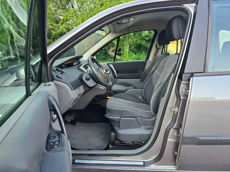 Продам  Renault Scenic 2003. Можна в розстрочку, під викуп. — фото 7