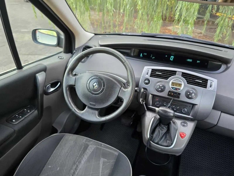 Продам  Renault Scenic 2003. Можна в розстрочку, під викуп. — фото 8