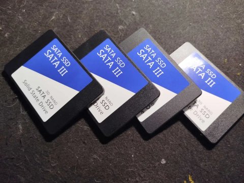 Продам ростовку новых SSD дисков 64гб-4тб (приехали вкусняшки 120гб и 256гб)