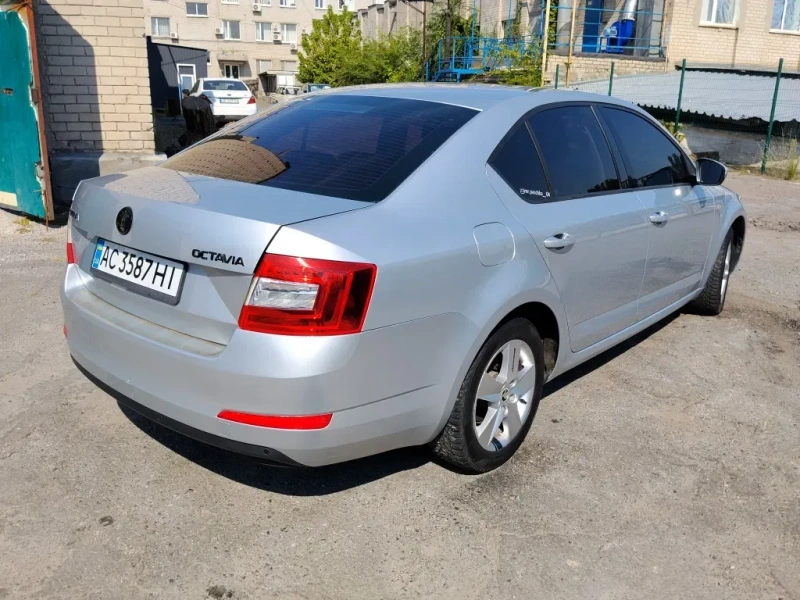 продам Skoda Octavia в идеальном состоянии — фото 6
